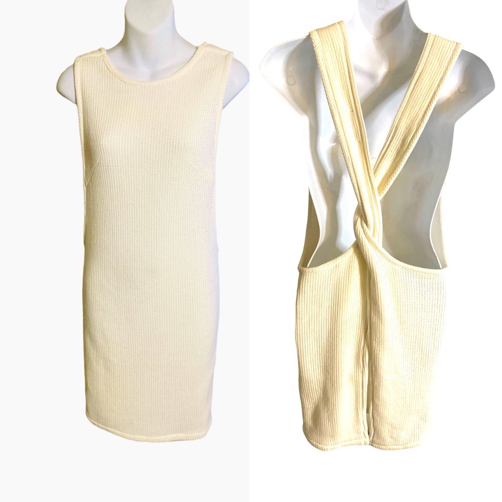 ASILIO Fun Twist Back Dress